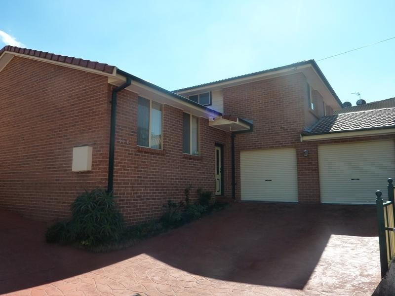 79 Vermont Road, Warrawong NSW 2502