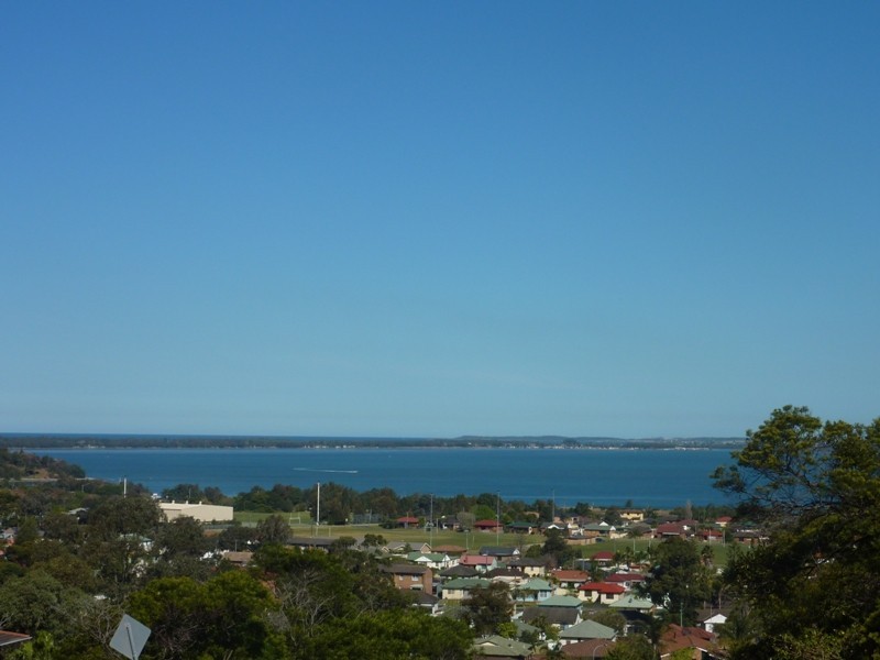 42 Semaphore Road, Berkeley NSW 2506