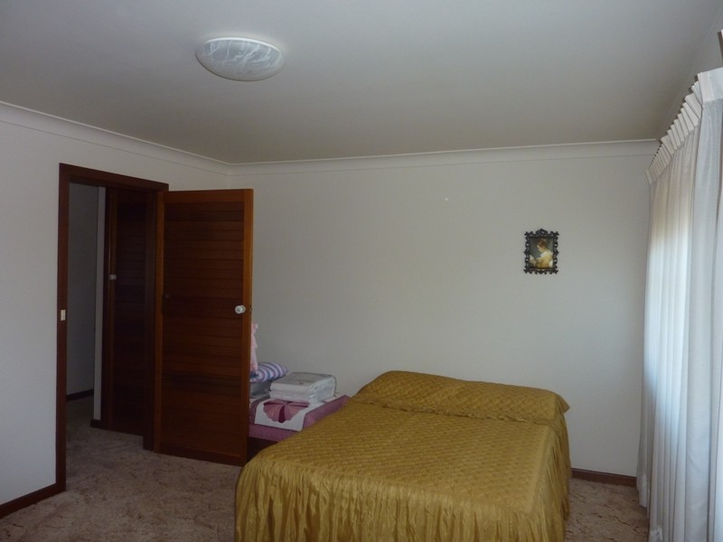 7 Ben Nevis Road, Farmborough Heights NSW 2526