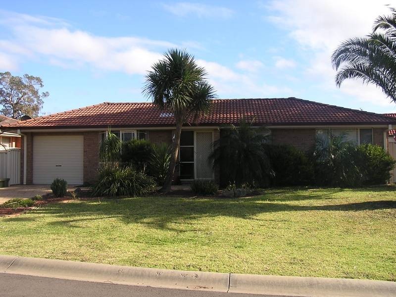 16 Jenail Place, Horsley NSW 2530
