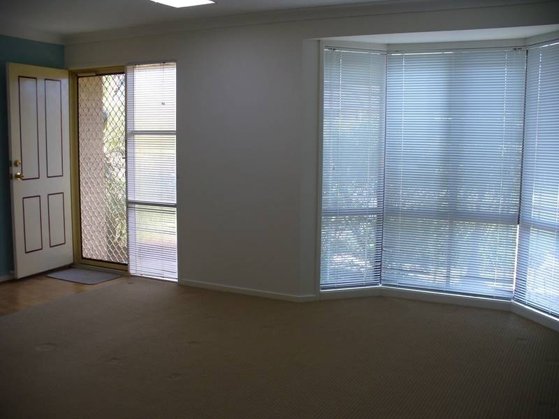 16 Jenail Place, Horsley NSW 2530