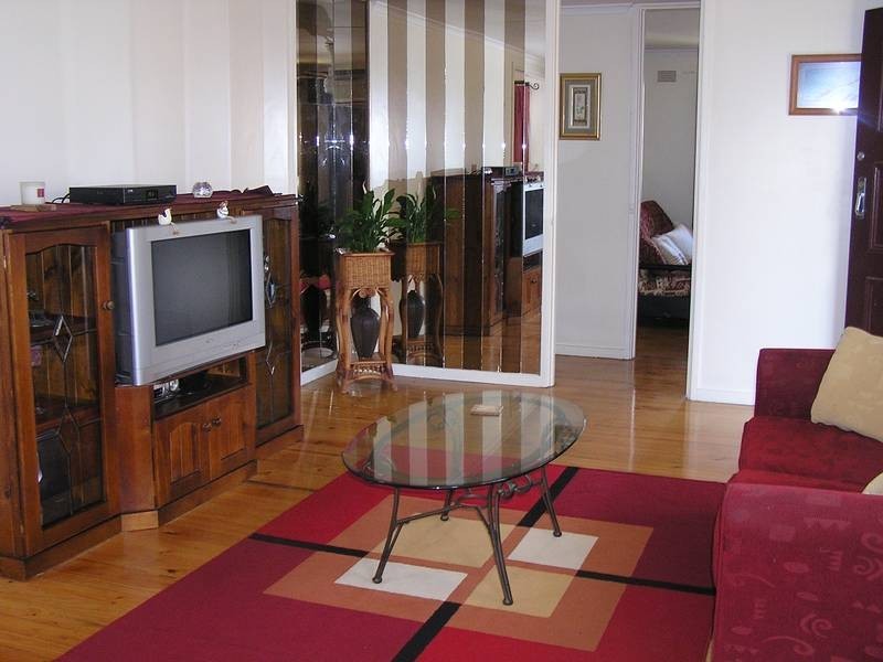 3 Willaroo Place, Koonawarra NSW 2530