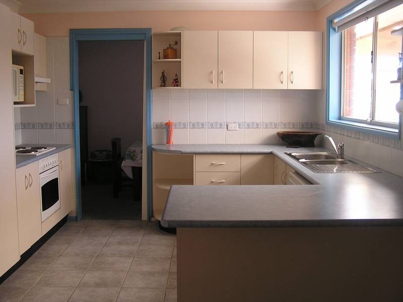 15 Sunlea Avenue, Dapto NSW 2530