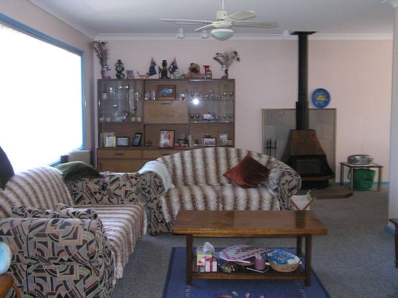 15 Sunlea Avenue, Dapto NSW 2530