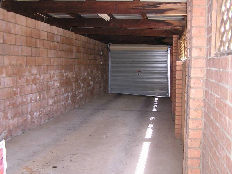 17 Burrell Crescent, Dapto NSW 2530