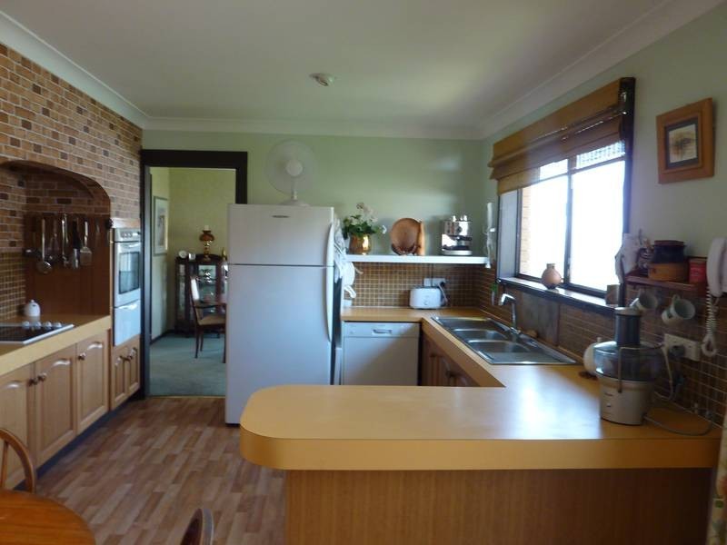 91 Tait Ave, Kanahooka NSW 2530