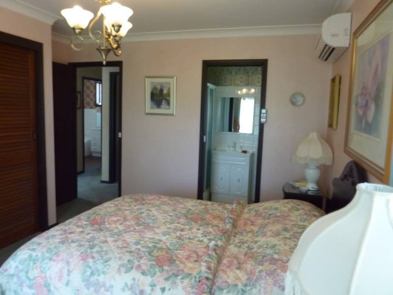 91 Tait Ave, Kanahooka NSW 2530