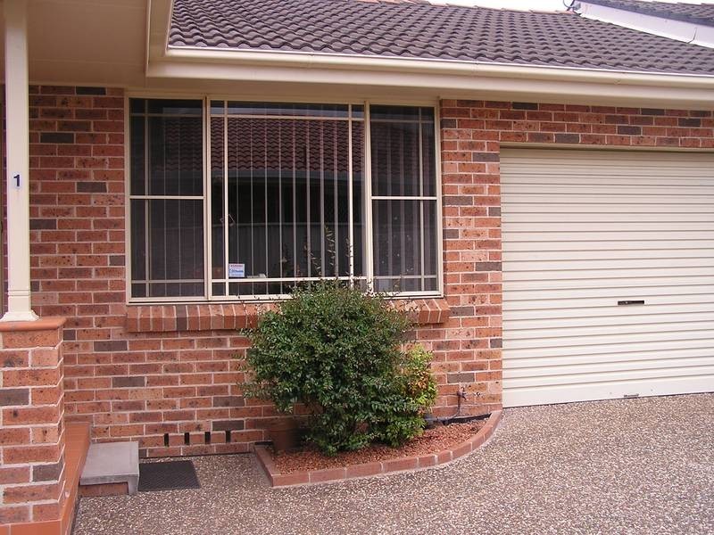 2/69B Fowlers Road, Dapto NSW 2530