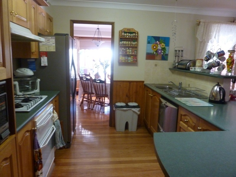 11 Baronda Close, Flinders NSW 2529