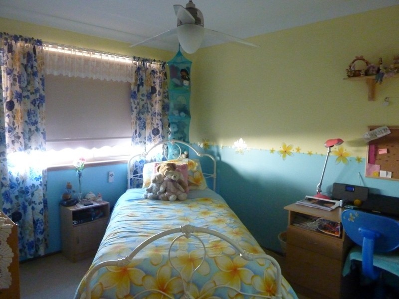 11 Baronda Close, Flinders NSW 2529