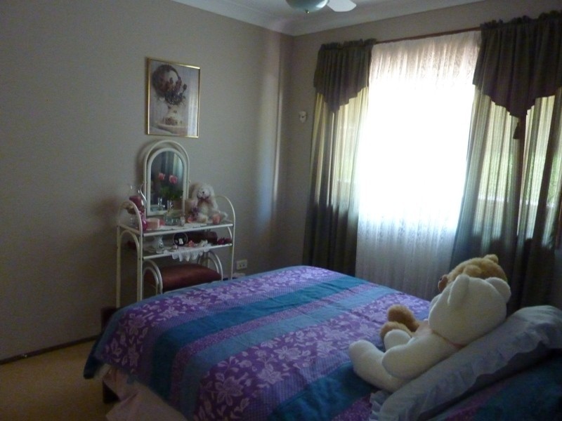 11 Baronda Close, Flinders NSW 2529