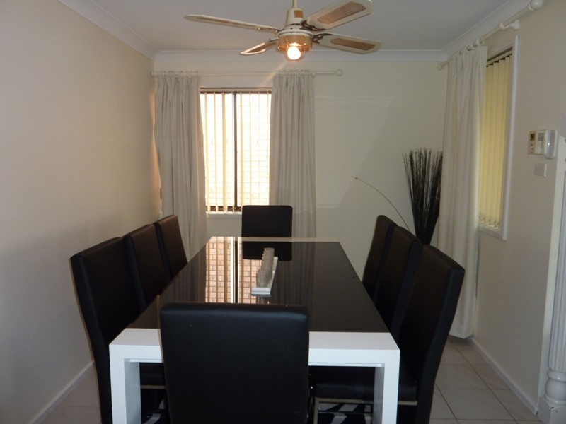 52 Henricks Parade, Mount Warrigal NSW 2528