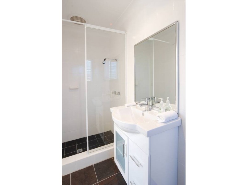 142 Headland Parade, Gerroa NSW 2534