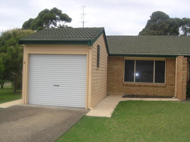 6/12 Bellbird Close, Barrack Heights NSW 2528