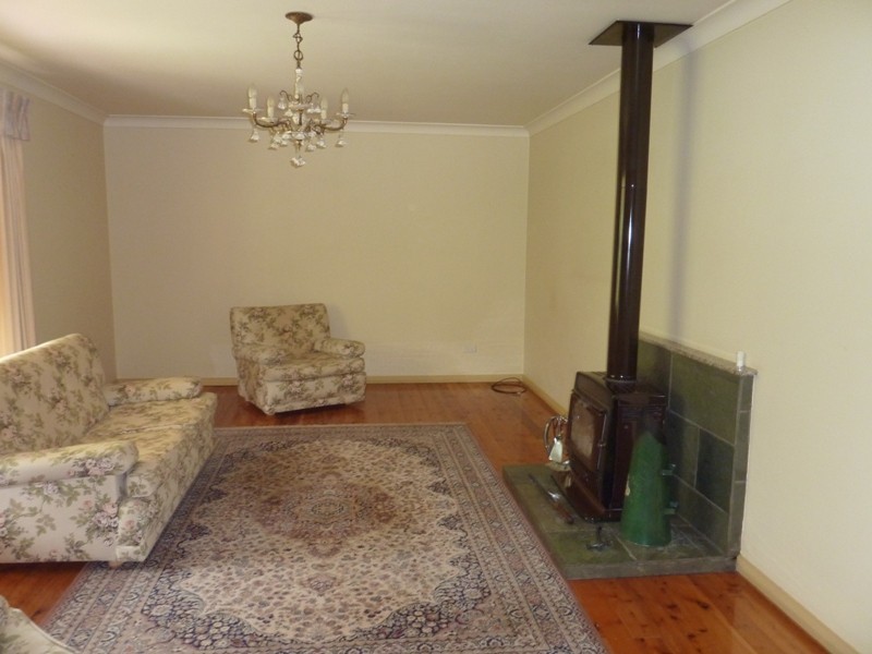 50 New Mount Pleasant Road, Balgownie NSW 2519