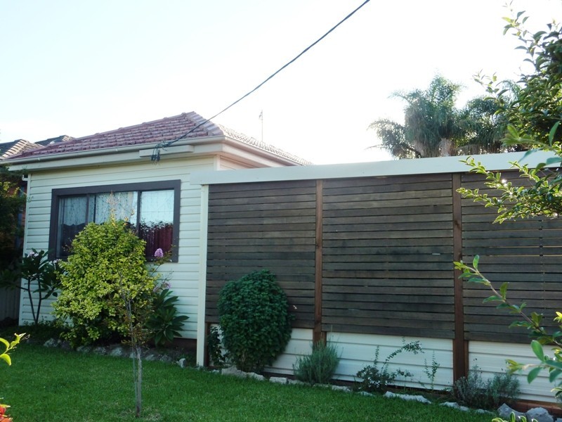 294 Shellharbour Road, Barrack Heights NSW 2528