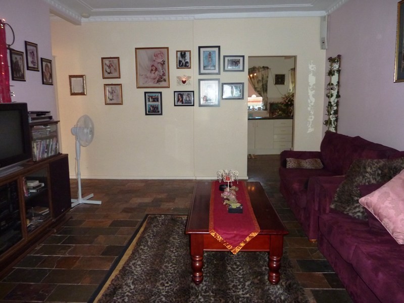 294 Shellharbour Road, Barrack Heights NSW 2528