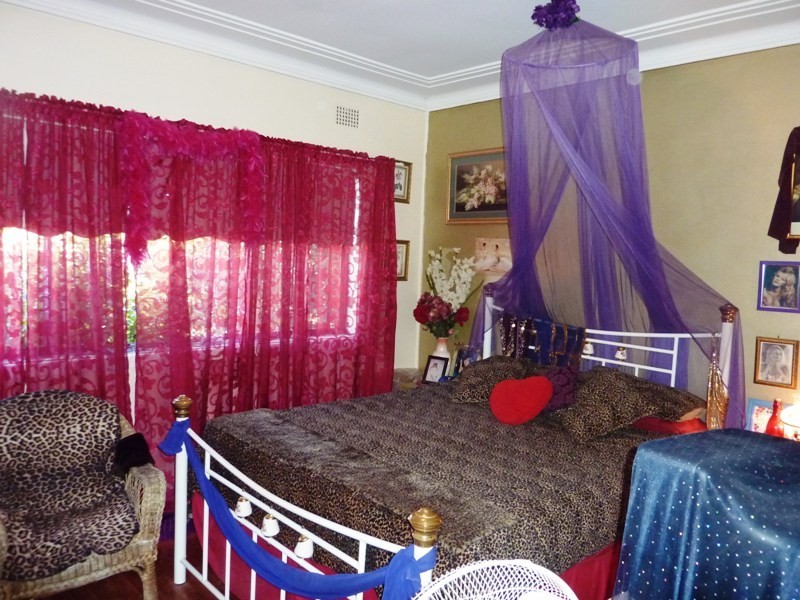 294 Shellharbour Road, Barrack Heights NSW 2528