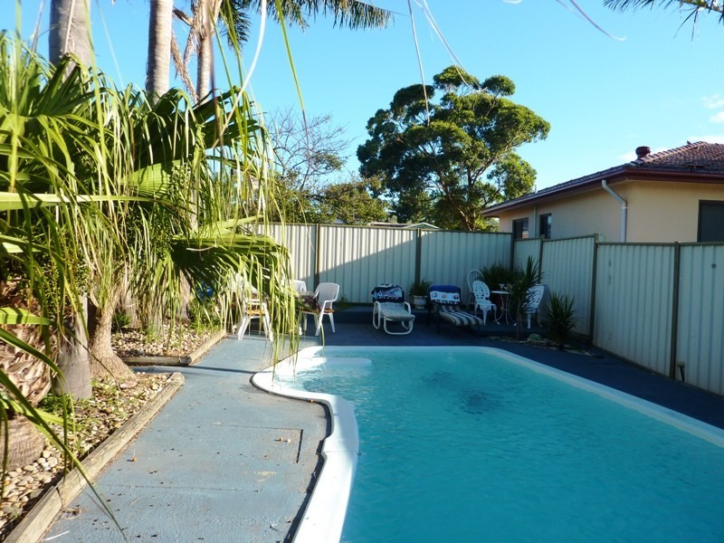 294 Shellharbour Road, Barrack Heights NSW 2528