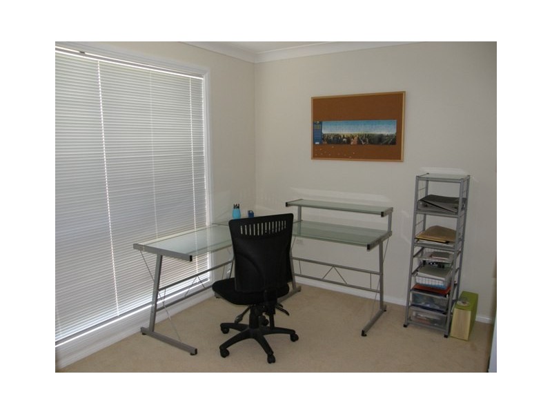 1/6 Lachlan Avenue, Barrack Heights NSW 2528