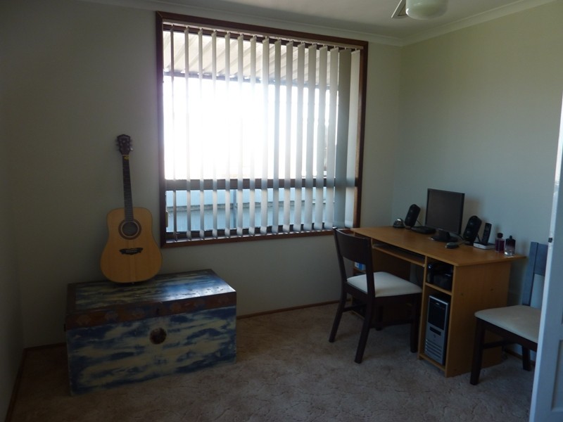 50 Barellan Avenue, Dapto NSW 2530