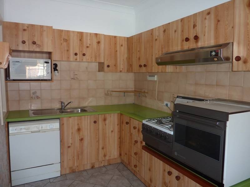 47 Albert Street, Unanderra NSW 2526