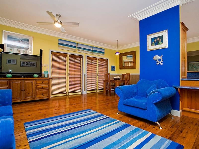 126 Pur Pur Avenue, Lake Illawarra NSW 2528