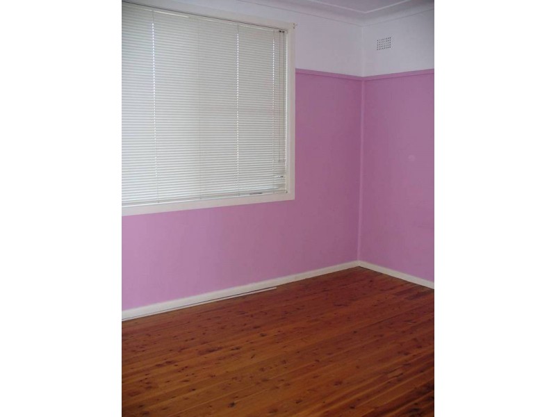 16 Eager Street, Corrimal NSW 2518