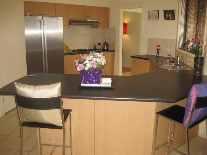 77 Robins Creek Drive, Horsley NSW 2530