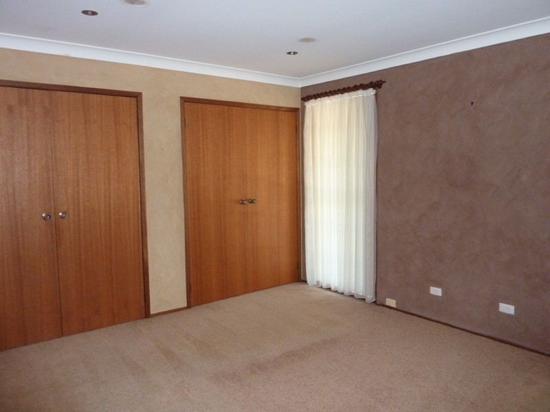 48 Ritchie Crescent, Horsley NSW 2530