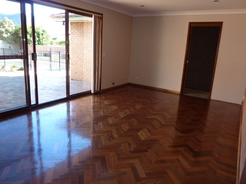 48 Ritchie Crescent, Horsley NSW 2530