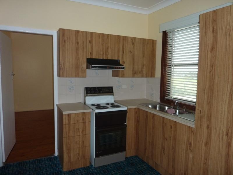 37 Lackawanna Street, Cringila NSW 2502