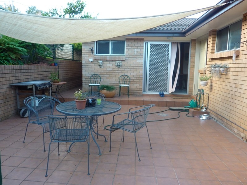 12 Thirroul Road, Kanahooka NSW 2530