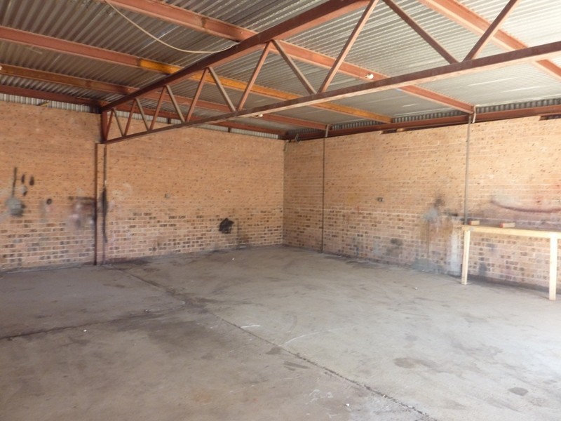 9 Mineral Road, Oak Flats NSW 2529