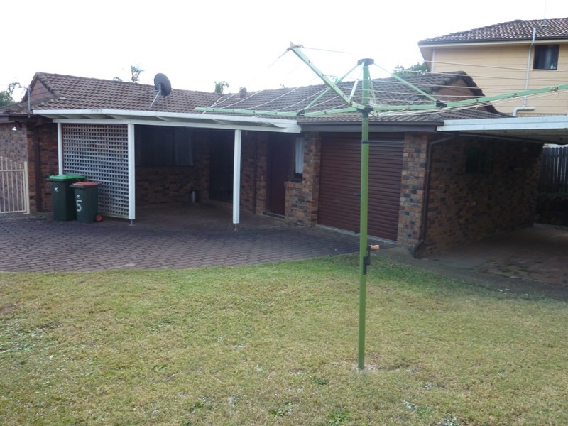 5 Crighton Place, Dapto NSW 2530