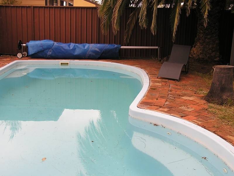 9 Oaks Avenue, Kanahooka NSW 2530