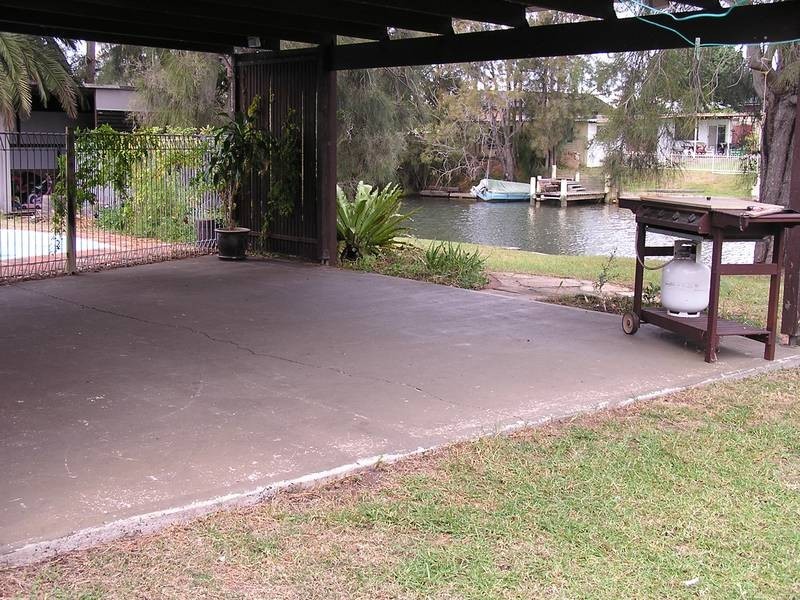 9 Oaks Avenue, Kanahooka NSW 2530
