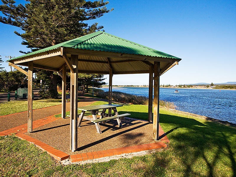 6/233 Windang Street, Windang NSW 2528