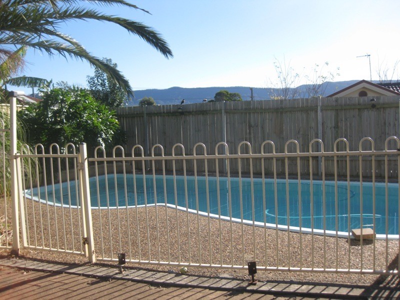 1 Barellan Avenue, Dapto NSW 2530