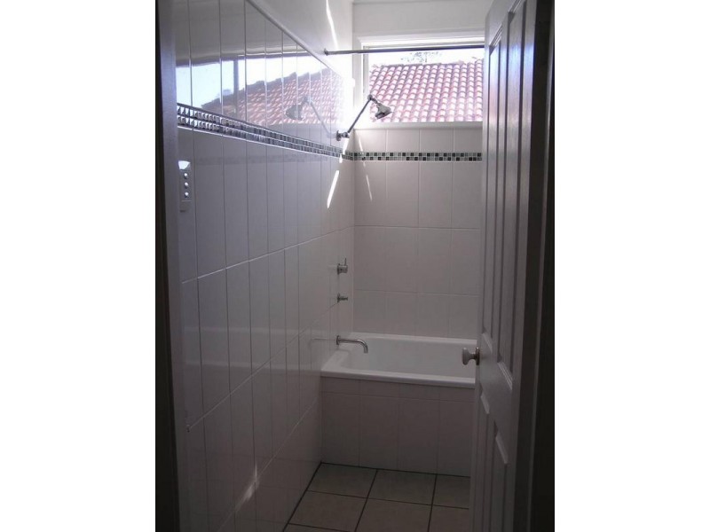 8 Wollongong Street, Shellharbour NSW 2529