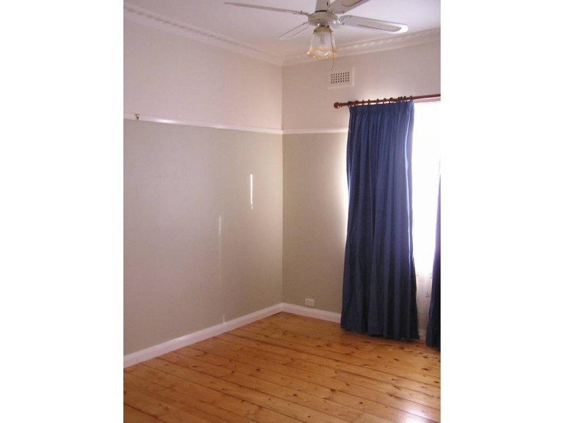 8 Wollongong Street, Shellharbour NSW 2529