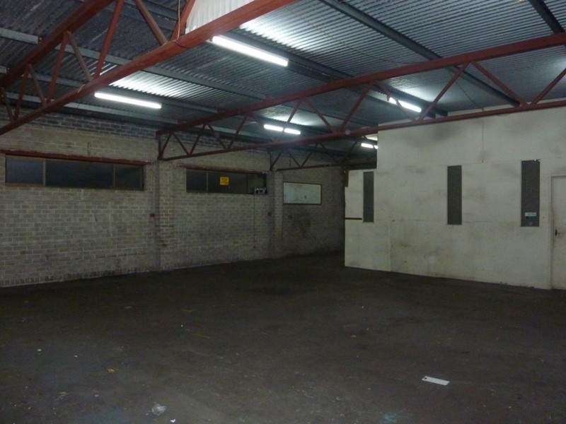 9 Mineral Road, Oak Flats NSW 2529