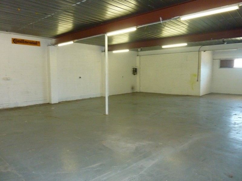 9 Mineral Road, Oak Flats NSW 2529