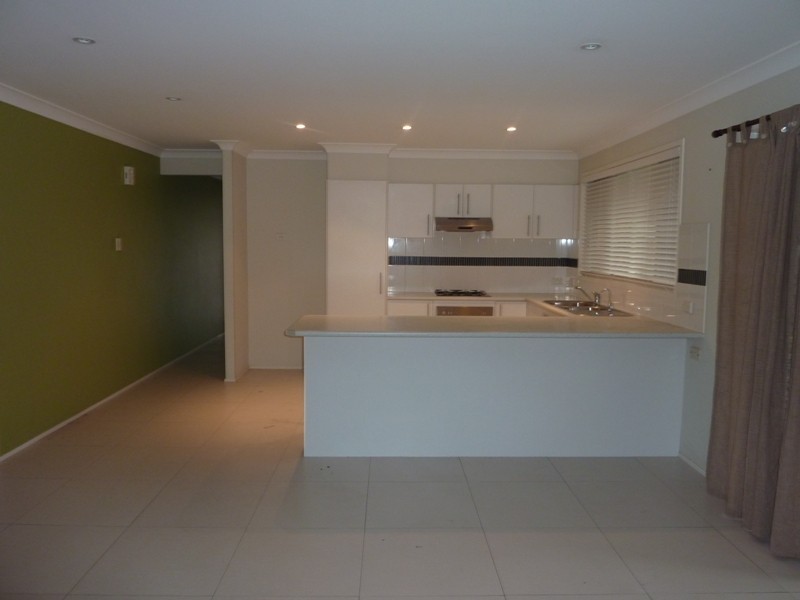 7 Waterview Avenue, Haywards Bay NSW 2530