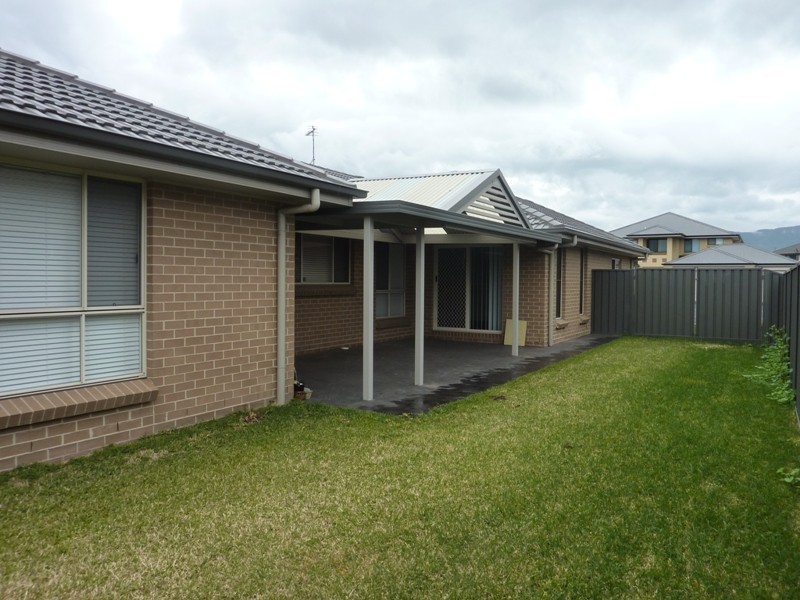 7 Waterview Avenue, Haywards Bay NSW 2530