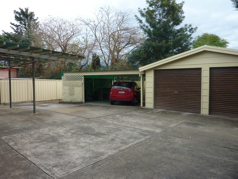 1/4 Prince Edward Drive, Brownsville NSW 2530