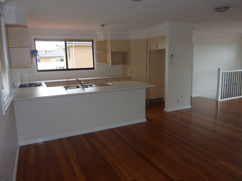 2/12 Monkhouse Parade, Shell Cove NSW 2529