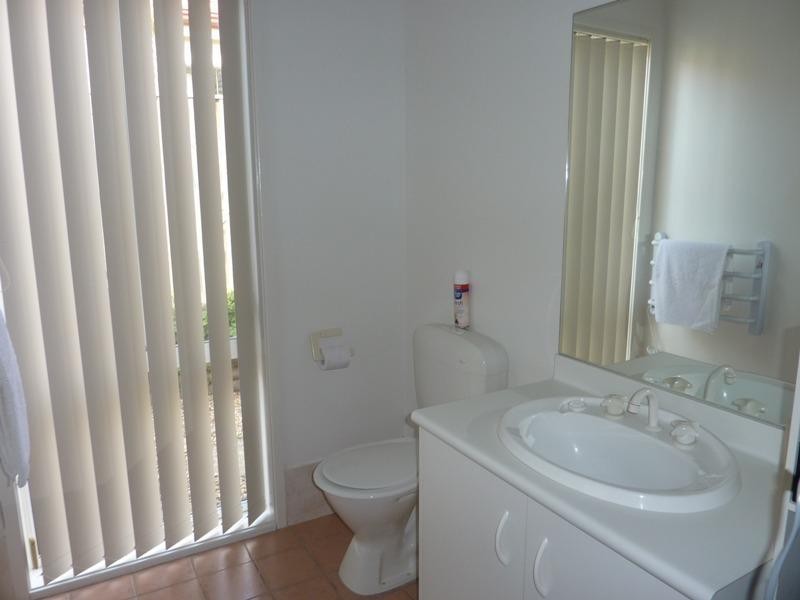8 Glenwood Grove, Horsley NSW 2530