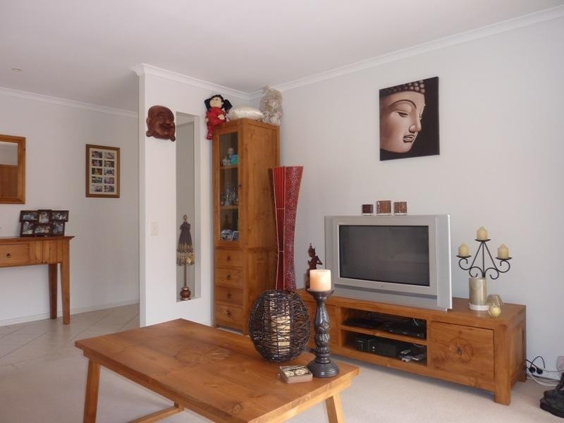 8 Glenwood Grove, Horsley NSW 2530
