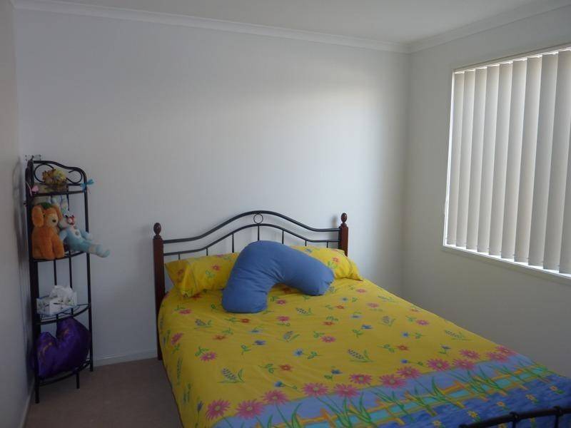 8 Glenwood Grove, Horsley NSW 2530